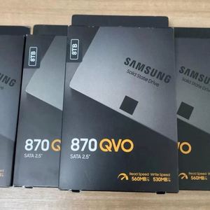 870 qvo 8TB <span class=keywords><strong>SSD</strong></span> SATA3.0 Bộ nhớ cache ai phụ kiện máy tính đọc tốc độ 560 MB/giây 870 qvo 8TB MZ-77Q8T0BW cho Samsung - Product Image 1