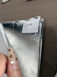 Tissu isolant industriel en fibre de verre avec feuille d'aluminium imperméable et résistant à la chaleur - Product Image 2