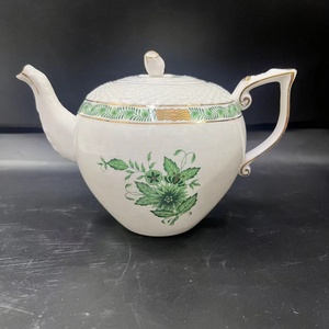 Exquisite European Style Porcelain Coffee <b>Pot</b> and Plate Eco-Friendly Guangdong Made Afternoon <b>Tea</b> Cup and Saucer - Product Image 3