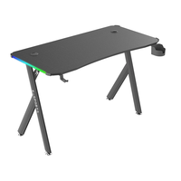 Table de jeu informatique moderne Wquantum KY-2 en métal RGB avec plateau en bois, porte-gobelet, design en Y, de Guangdong pour l'e-sport