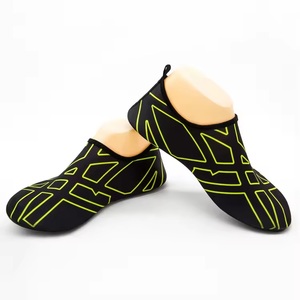 <span class=keywords><strong>Scarpe</strong></span> Acquatiche Estive da Spiaggia per Surf, Sandali da Spiaggia, <span class=keywords><strong>Scarpe</strong></span> Acquatiche per Fiume e <span class=keywords><strong>Mare</strong></span>, Asciugatura Rapida, per Immersioni e Nuoto, Primavera Autunno - Product Image 5