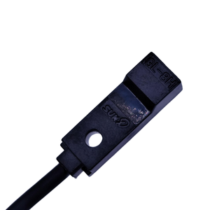 เซ็นเซอร์ตรวจจับร่อง SUNX GL-8H ความแม่นยำสูง 0.1 มม. มาตรฐาน IP67 ทนทาน ใช้ไฟ 12-24V DC รับประกัน 12 เดือนขึ้นไป สำหรับระบบอัตโนมัติในอุตสาหกรรม มีตัวอย่างให้ทดลองใช้ฟรี - Product Image 3