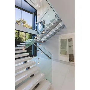 Design della ringhiera del balcone della balaustra del pannello delle scale della ringhiera di vetro temperato di alluminio domestico di lusso