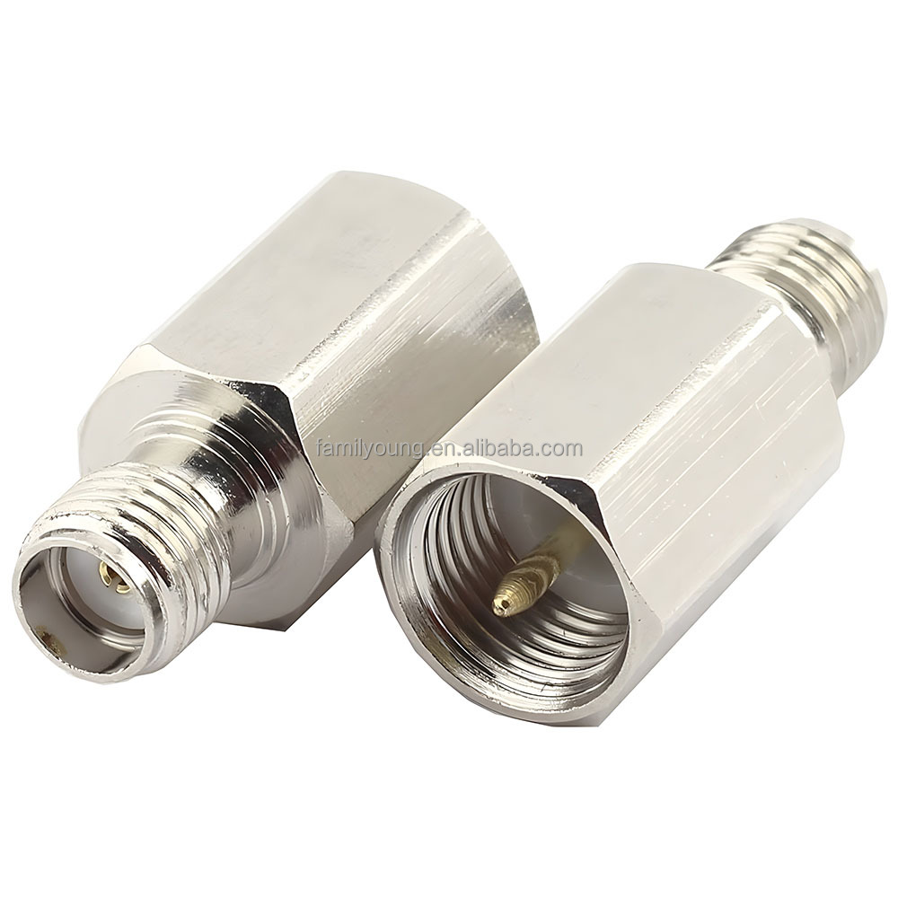 GFGWXMQB 1 Adattatore for connettore FME a Spina Maschio SMA