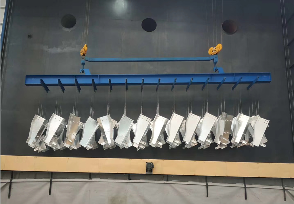 Continuous Hot Dip Galvanizing Production Line Hot Dip Galvanizing Kettle