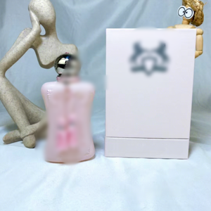 Perfume <span class=keywords><strong>Delina</strong></span> La <span class=keywords><strong>Rose</strong></span> Eau de Parfum en Spray para Mujer, Tamaño Regular Moderno, Aroma Floral de Larga Duración, 1 oz, Fragancia para Uso Diario - Product Image 1