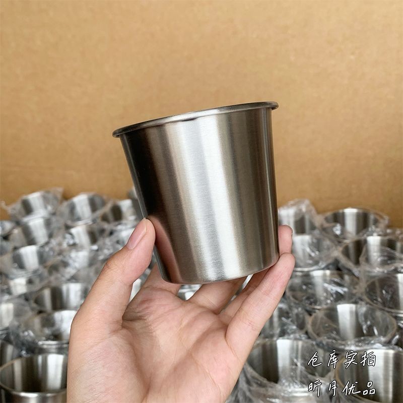 Tasse en argent ordinaire de 200 ml