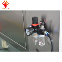 Machine d'emballage verticale compacte à grande vitesse pour lait, jus et eau UHT