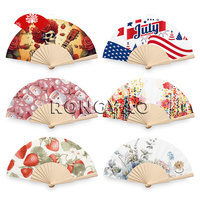 Vente en gros 23 cm Chine ventilateur de mariage décoration en bois ventilateur de main portable personnalisé pour cadeaux promo