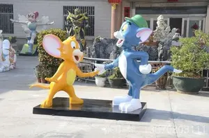 Grande statue en fibre de verre pour centre commercial Tom et Jerry statue grandeur nature personnalisée en usine