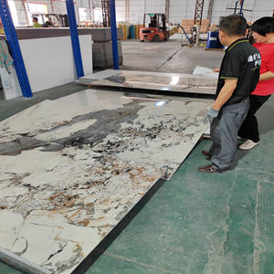 壁パネル装飾用<span class=keywords><strong>PVC</strong></span>大理石シート1.22 * 2.44MM UVボード竹炭壁パネル - Product Image 5