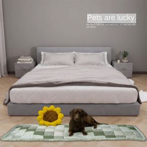Alfombrillas y Cojines de Lujo Personalizados para Perros y Gatos, con Material de Tela Antideslizante para Sofá, Cama y Suelo, Venta al Por Mayor - Product Image 5