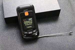 Cellulare a <span class=keywords><strong>Conchiglia</strong></span> per Anziani F899 con Tasti Grandi, Allarme e Lunga Durata della Batteria, Vendita all'Ingrosso - Product Image 6