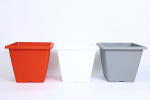 Pot de fleurs carré en plastique, finition mate lisse, 3 couleurs disponibles, rebord large, forme conique, pour pépinière, taille 34 cm, directement de l'usine - Product Image 5