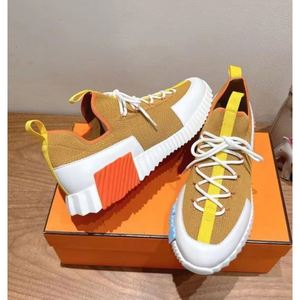 Zapatillas de Diseño para Pareja, Hombre, Suela Gruesa, Parte Superior de Malla Transpirable, Ligeras, Duraderas, Cómodas, Casuales, para Caminar - Product Image 1