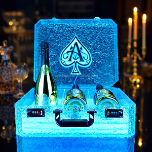 Étui de présentation de bouteilles de liqueur à 3 bouteilles avec éclairage LED et télécommande, logo personnalisé, design de couleur personnalisé, style américain, publicité - Product Image 4