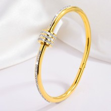 Petite taille dorée