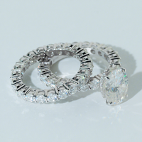 Bague pavée en diamant de laboratoire sur mesure de 7,7 carats, certifiée IGI, argent 925, taille ovale, alliances pour couple, bijoux fins
