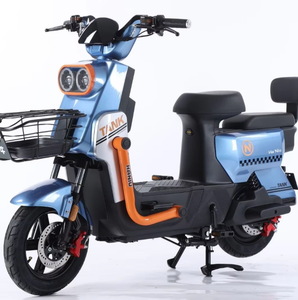 โรงงานจีนจัดหาสกู๊ตเตอร์ 48V 2 ที่นั่งสำหรับผู้ใหญ่ พร้อมมอเตอร์ไร้แปรงถ่านแบบเซ็นเซอร์ ระบบกันสะเทือนคู่ ระยะทาง 60 กม. รุ่น ZXC-252 มอเตอร์ดุมล้อหลัง - Product Image 3