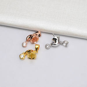 Pendentif en argent S925 en forme de chapeau de Père Noël, accessoire de bijouterie DIY pour femmes, pendentif en perle avec sertissage vide, numéro d'article 638 - Product Image 2