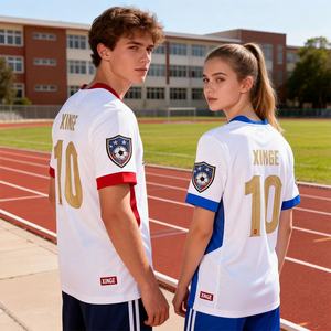 Nuovi Arrivi in Offerta: Maglie da Calcio Personalizzate 2026 per <span class=keywords><strong>Club</strong></span>, Design Sportivo per Allenamento Urbano e Universitario, T-Shirt Unisex Oversize - Product Image 3