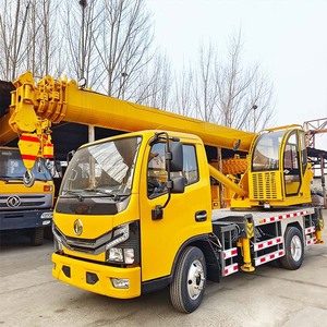 מנוף משאית שטח 6x6 לכל סוגי השטח, מנוף נייד הידראולי 10 טון לאתר בנייה מחוספס ומטומטם - Product Image 2