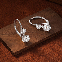 Boucles d'oreilles clips rondes tendance de 6,5 mm et 4,0 mm, couleur D, VVS1, double moissanite, avec certification GRA – Meilleures ventes