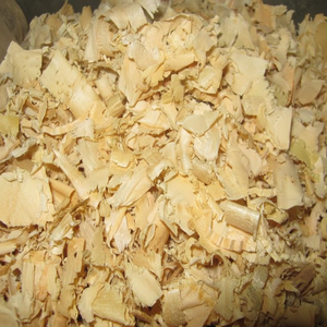 Ropa de cama de caballo seco de virutas de madera de pino y acacia a buen precio para uso animal - Product Image 1