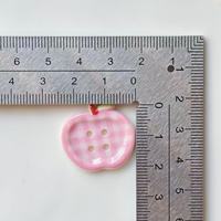 Résine Artisanat Nouveau Mignon Imprimé Plaid pomme Boutons DIY Vêtements Chaussures et Chaussettes avec des Matériaux Faits À La Main