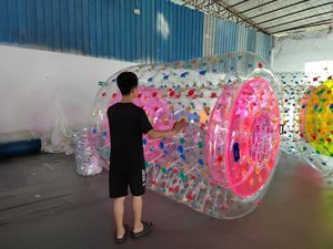 QIQU Tubo Inflable Rodante Transparente al por Mayor, Juguete Acuático con Ruedas para Negocios de Parques Acuáticos Móviles, Rodillo Acuático para Caminar sobre el Agua - Product Image 4