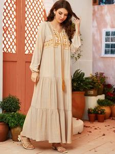 Robe longue pour femmes <span class=keywords><strong>grande</strong></span> <span class=keywords><strong>taille</strong></span> 0XL-4XL, manches longues, mode, brodée, plissée, <span class=keywords><strong>grande</strong></span> robe ample, vêtements islamiques conservateurs - Product Image 3