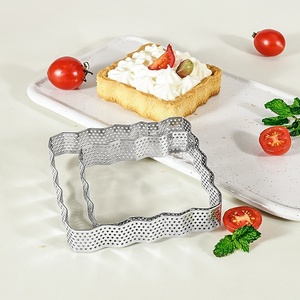 Moule à mousse carré ondulé en acier inoxydable 430, perforé, à rebords festonnés, pour tarte au fromage française et gâteau aux miettes - Product Image 6