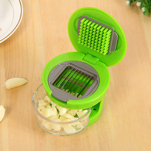 3 trong 1 không gỉ Miếng thép không gỉ Xúc Xắc Tỏi Máy Nghiền Nắp tròn Tỏi Cube Dễ Dàng sử dụng Tỏi Slicer - Product Image 2