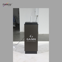 Mostrador plegable de exhibición de aluminio, acrílico y vidrio, con postes de aluminio, para stand de feria comercial, duradero, alto y con mesa tipo podio.