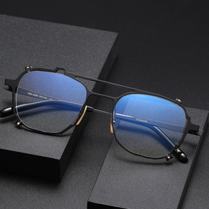 Hoogwaardig titanium brilmontuur met dubbele brug, pilot-vormig, onregelmatig rechthoekig vierkant montuur - Product Image 1