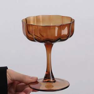 Pétale Rose Forme De Fleur Cristal Verre <span class=keywords><strong>Martini</strong></span> Verre Creative Haute Borosilicate Cocktail Verre De Mariage Vin 200ml Capacité Moderne - Product Image 6