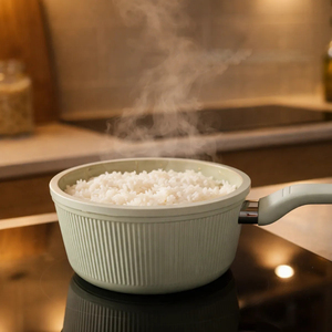 High Quality Ceramic Coated <b>Pot</b> Pan Silicone Glass Lids Soft Touch Handle Non Stick 9Piece Forged Aluminium Cookware <b>Set</b> - Product Image 4
