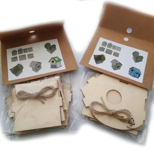 Maison en <span class=keywords><strong>bois</strong></span> découpe ornements arbre <span class=keywords><strong>de</strong></span> noël maison <span class=keywords><strong>de</strong></span> bricolage en <span class=keywords><strong>bois</strong></span> avec cordes ensemble <span class=keywords><strong>de</strong></span> puzzle 3d - Product Image 1