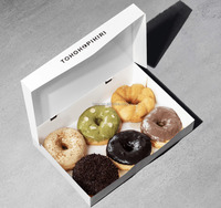 Boîte à pâtisserie personnalisée Conteneur en papier ondulé coloré pliable à emporter Boîte à pâtisserie de luxe pour gâteau donut