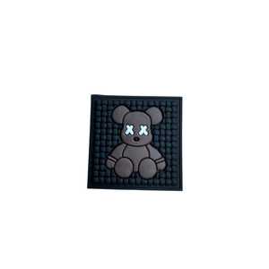 Patch personnalisé en PVC souple en forme d'ours en peluche, 35 mm, imperméable, pour vêtements, sacs, chapeaux - Product Image 1