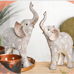 Nueva tendencia, figurita de cebra americana única, escultura abstracta de animales, escultura de resina, adornos de animales, decoraciones para el hogar - Product Image 2