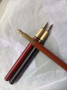 Penna Stilografica Classica in Legno di <span class=keywords><strong>Lusso</strong></span> 2026 per Scrittura Fluida, Personalizzabile con Logo, Ideale per Studenti, Finanza, Arte e Calligrafia - Product Image 5