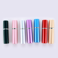 Flacons de parfum rechargeables miniatures ronds rouges, roses, noirs, dorés, argentés de 5 ml, atomiseur en aluminium, petits flacons de parfum en verre de 10 ml avec vaporisateur