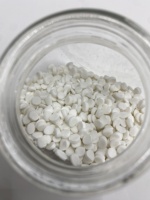 Additif de glissement anti-blocage pour masterbatch de moulage à haut débit, réduit la friction, empêche l'adhérence des couches de plastique