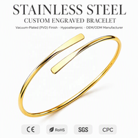 Bracelet manchette ouvert ajustable en acier inoxydable plaqué or PVD, personnalisable par gravure, pour la vente en gros, bijoux de mode