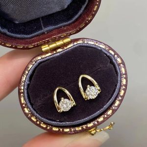 Boucles d'oreilles clous Xinfly en or 18 carats et diamants naturels, design pois étincelant pour femme, idéales pour le quotidien et les occasions formelles, cadeau 2025 - Product Image 1