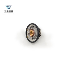 Thermostat de moteur 8-97300790-2 82, vente chaude ° Pièces de moteur Isuzu 4HK1 pour excavatrice, vanne de thermostat
