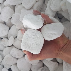 Guijarros blancos no pulidos para decoración de paisajismo y jardines - Product Image 1