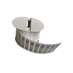 Adhesivo 860 960 MHz a prueba de manipulaciones desechables Epc Gen2 Uhf <span class=keywords><strong>Rfid</strong></span> parabrisas etiqueta <span class=keywords><strong>Rfid</strong></span> etiqueta - Product Image 2
