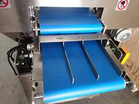 Machine professionnelle de découpe complète de pain de boulangerie réglable / Coupe-hamburger / Trancheuse à pain en acier inoxydable 304 pour noix et farine